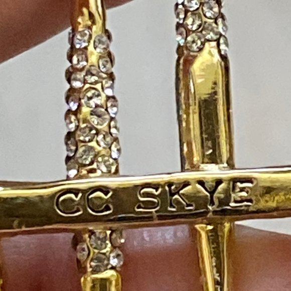 LA Designer Signed Brutalist Spike Cuff - Picture 6 of 6